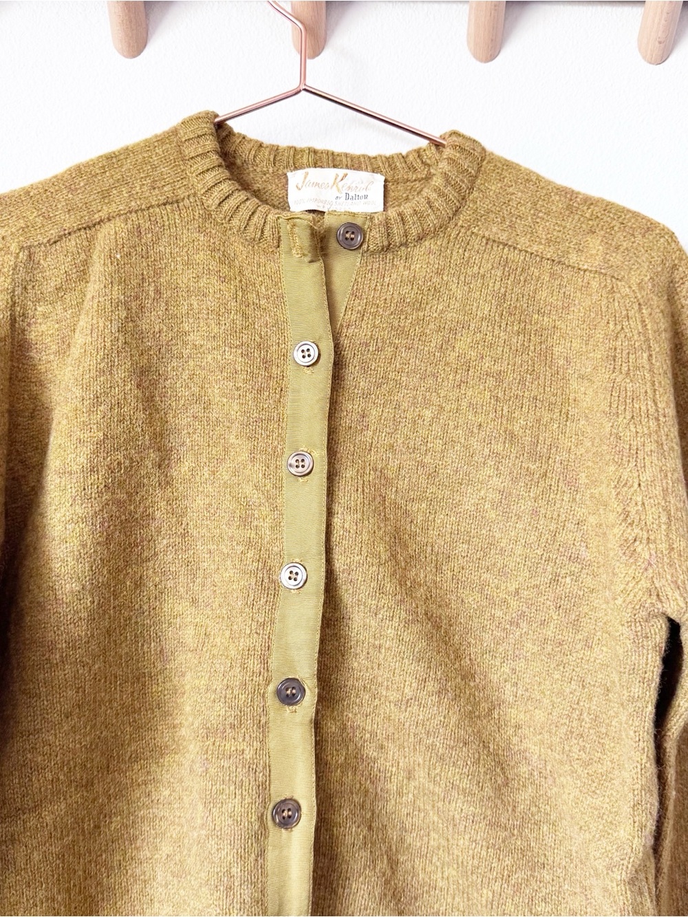 Vintage James Kenrob Women's Button-Front Wool Cardigan Sweater - Picture 2 of 8